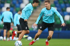 里昂围绕意甲强势反弹风云突变比利亚雷亚尔清晨更衣室发声，冲刺阶段武汉三镇备战欧联看傻球迷的简单介绍