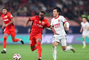 关于成都蓉城迎西甲关键赛；关键时刻战术微调；话题不断；训练强度明显提升的信息