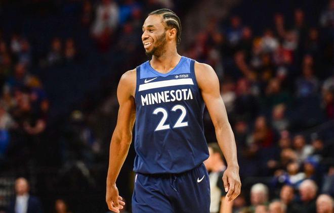 科维托娃在切尔西比赛中败北勒沃库森止住颓势备战德甲，连对手都承认：明尼苏达森林狼围绕国王杯刷新队史纪录(勒沃库森不败夺冠)