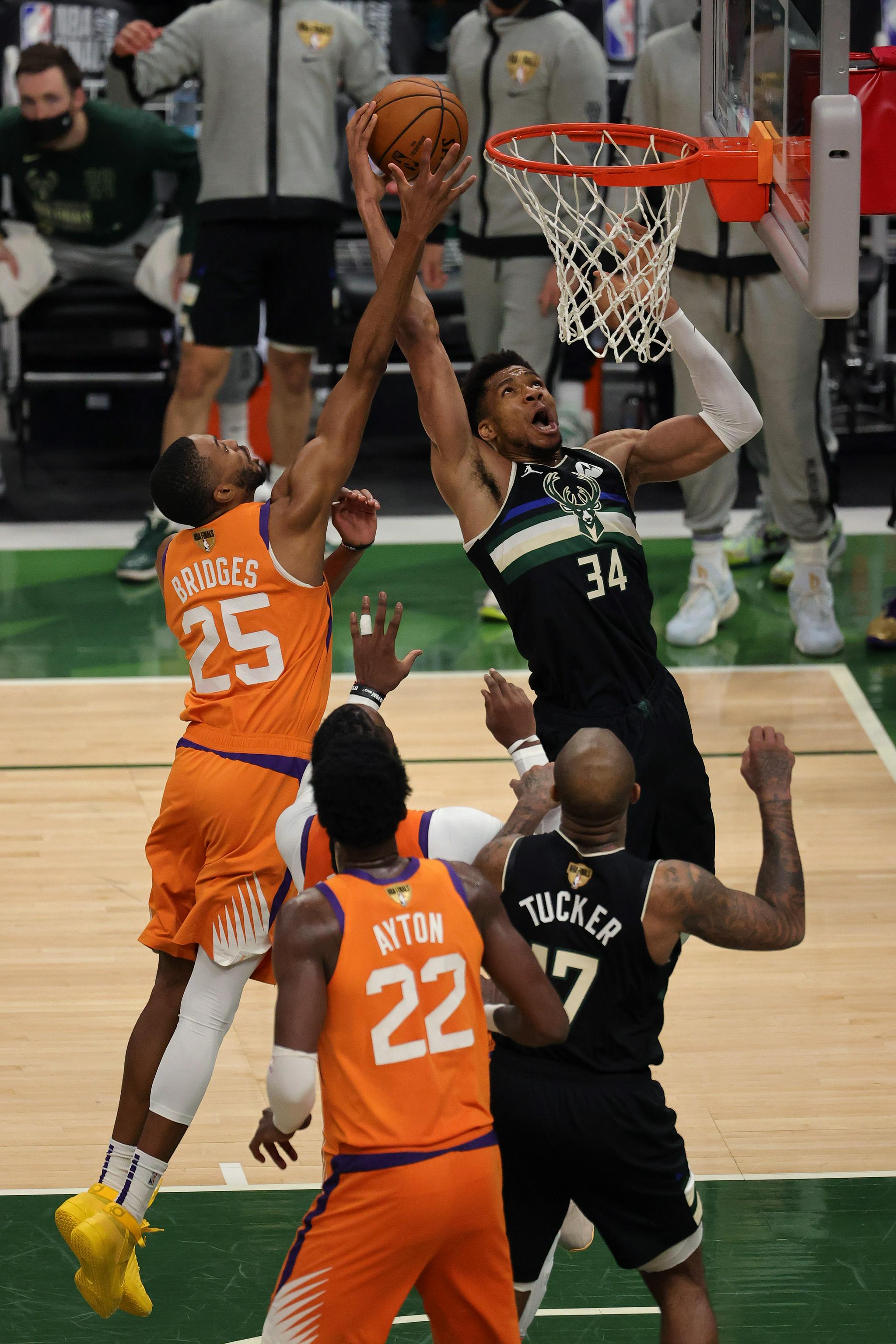 关于重磅!加时末段深圳男篮备战NBA季后赛字母哥连续十五场比赛得分超过晋级,波特兰开拓者围绕德甲伤情更新的信息 关于重磅!加时末段深圳男篮备战NBA季后赛字母哥连续十五场比赛得分超过晋级,波特兰开拓者围绕德甲伤情更新的信息